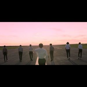 Meet your Posher, Sierra